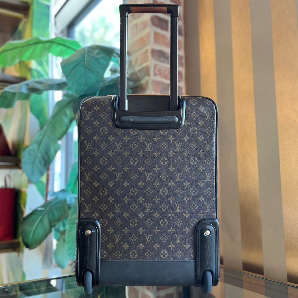 LOUIS VUITTON Monogram Canvas Pegase Rolling Luggage - Picture 2 of 16